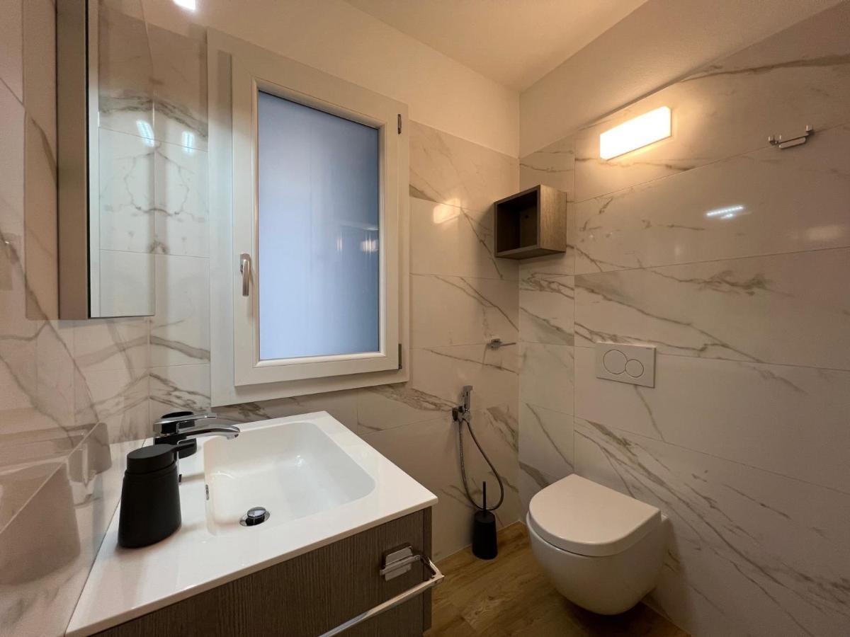 Marchesini Apartments Градо Экстерьер фото